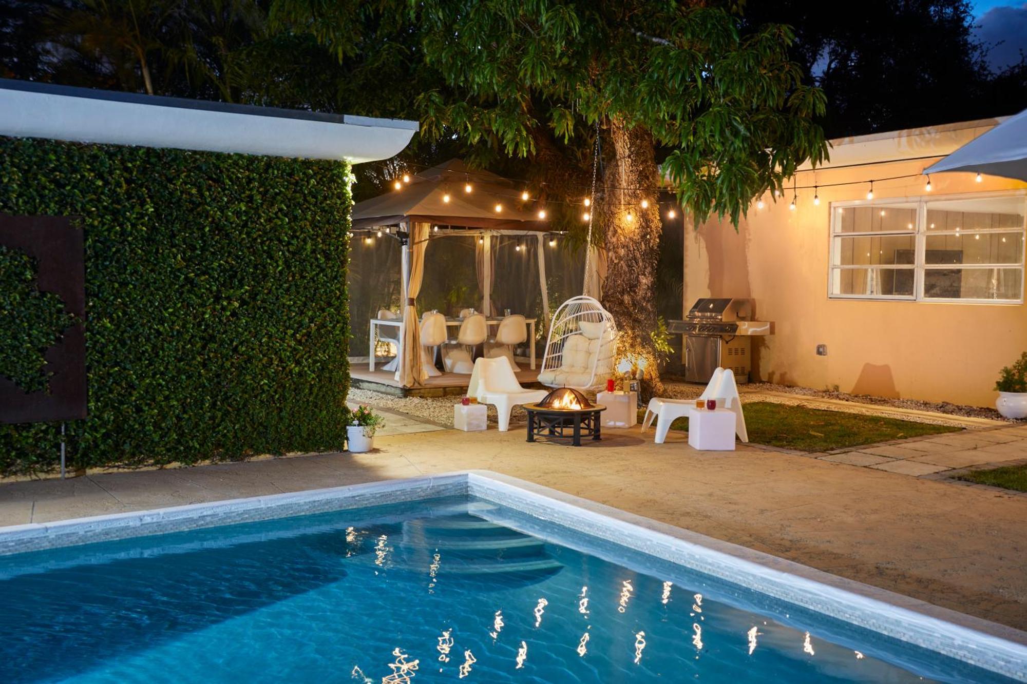 Private Pool Oasis